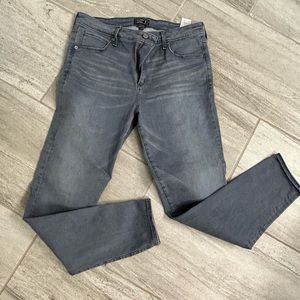 NWOT Abercrombie & Fitch Simone High Rise Super Skinny